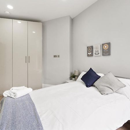Апартаменти 3Br Duplex Penthouse Harrow Centre Екстер'єр фото
